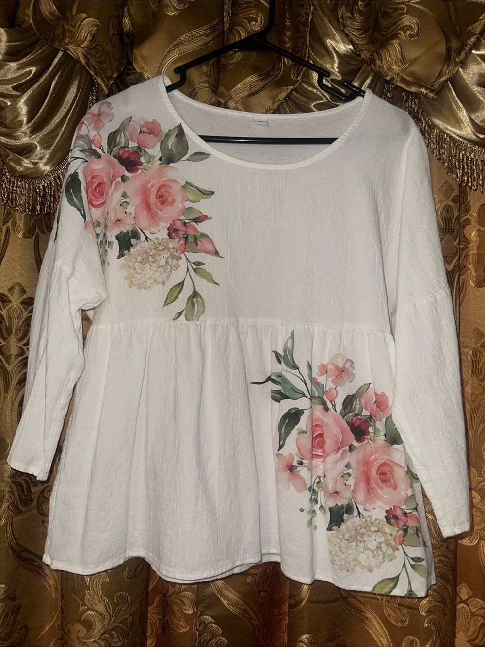 Women's White Floral Peplum Long-Sleeve Top XL more like L.